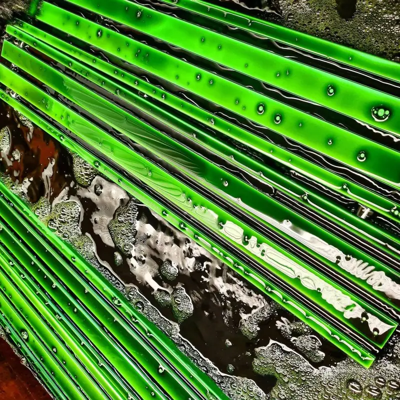 Componente metálico terminado con proceso de anodizado